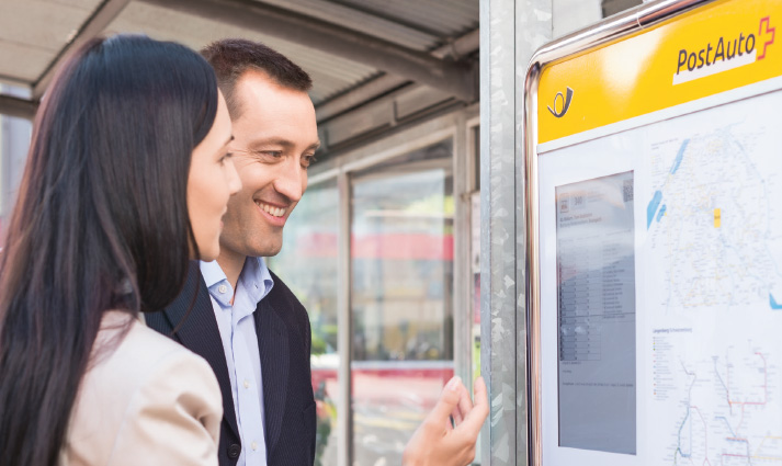 With DynPaper, PostBus will in future update timetables at stops remotely.