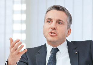 Pascal Koradi, Leiter Finanzen